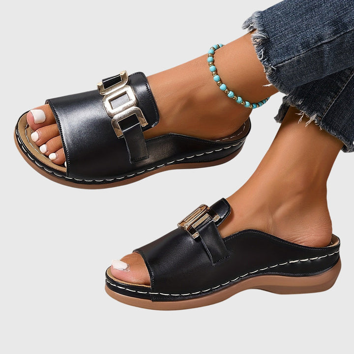 Islay - Comfy Buckle Sandals