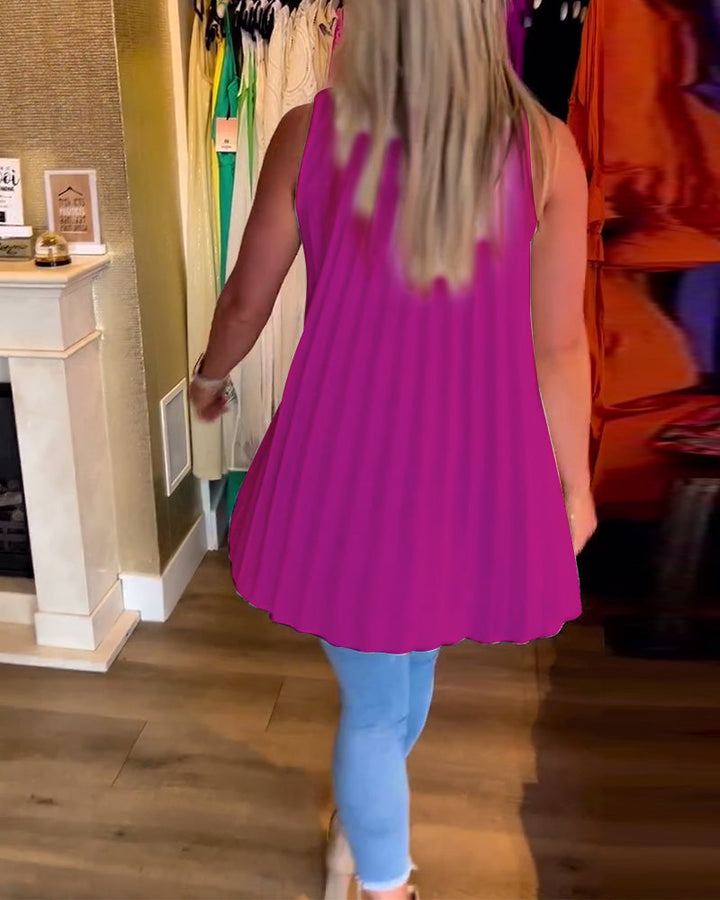 Jodie - Sleeveless Top with Ruffles and Lapels