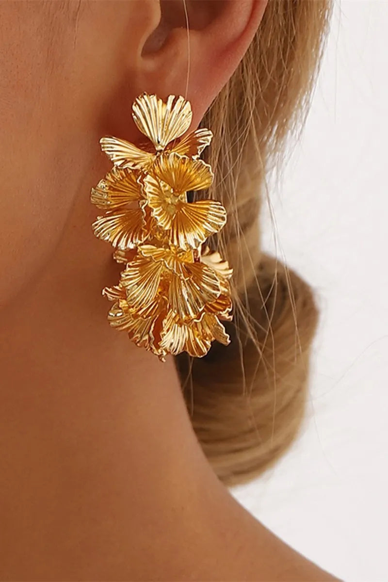 Hadley | C-Shaped Floral-Design Earrings